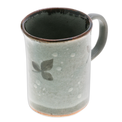 Taza de ceramica - Taza con motivo de hojas elaborada artesanalmente