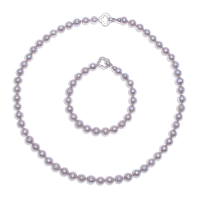 Cultured pearl jewelry set, 'Precious Dream in Silver' - Artisan Crafted Grey Cultured Pearl Necklace and Bracelet