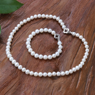Cultured pearl jewelry set, 'Precious Dream in White' - Necklace and Bracelet Set with Cultured Pearls