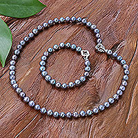 Conjunto de joyas con perlas cultivadas, 'Precious Dream in Grey' - Conjunto de collar y pulsera de perlas cultivadas en gris oscuro