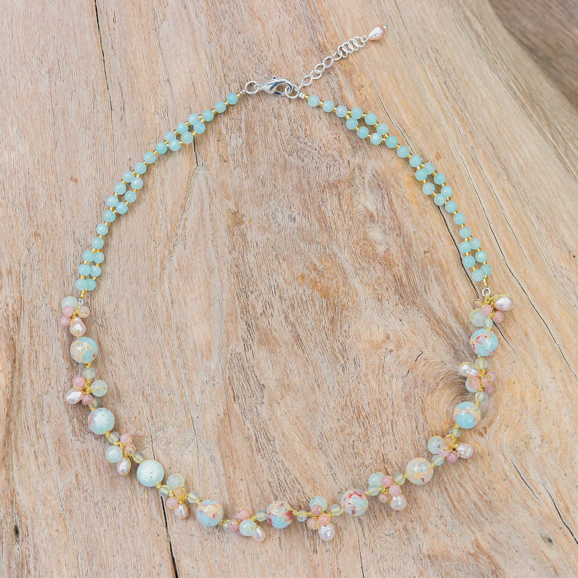 Collar con colgante de múltiples piedras preciosas - Collar hecho a mano con colgante de cuarzo rosa y perlas cultivadas