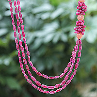 Halskette mit Quarzperlen, „Pink Fantasy“ – handgefertigte Halskette mit langem Perlenstrang aus rosa Quarz und Glas