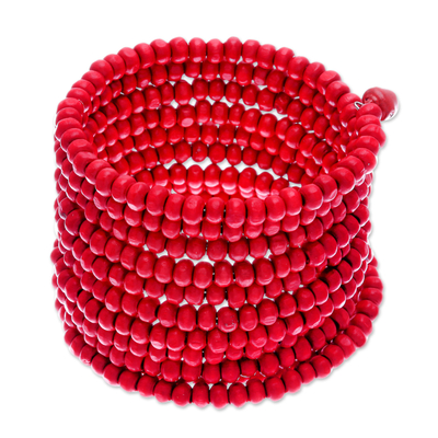 Wickelarmband aus Holzperlen, „Crimson Spin“ (2,5 Zoll) – Breites Wickelarmband aus Holzperlen mit roten Perlen und Glöckchen (2,5 Zoll)