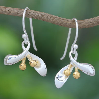 Ohrhänger mit Goldakzenten - Blumen-Ohrhänger aus Sterlingsilber mit Akzenten aus 18-karätigem Gold