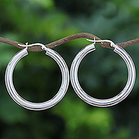 Pendientes de aro de plata de ley, 'Exquisite Loop' - Pendientes de aro de plata de ley elaborados en Tailandia