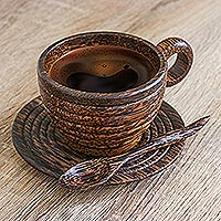 Juego de café de madera, 'Striped Natural Reunion' (juego de 3) - Juego de café de madera a rayas tallada a mano en marrón (juego de 3)