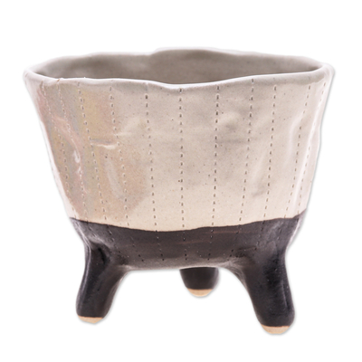 Ceramic flower pot, 'Strong Roots' - Three-Legged Ceramic Flower Pot Handcrafted in Thailand