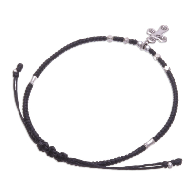 Silver pendant bracelet, 'Tribal Cross' - Handcrafted Braided Bracelet with Cross Pendant