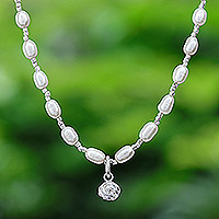 Collar colgante de perlas cultivadas, 'The Promise' - Collar de perlas cultivadas tailandesas con colgante de plata esterlina
