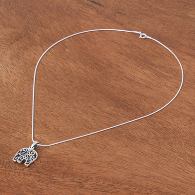 Halskette mit Anhänger aus Sterlingsilber, 'Oneiric Elephant'. - Sterling Silber Elefant Anhänger Halskette aus Thailand