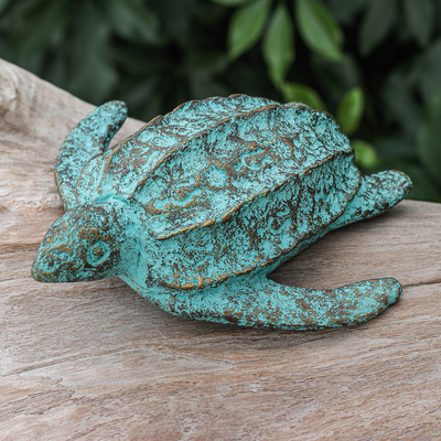 Skulptur aus recyceltem Papier - Umweltfreundliche Schildkrötenskulptur aus recyceltem Papier aus Thailand