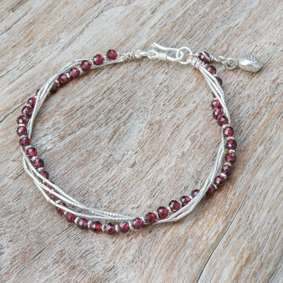 Charm-Armband aus Granat und Silberperlen - Charm-Armband aus rotem natürlichem Granat und Silberperlen