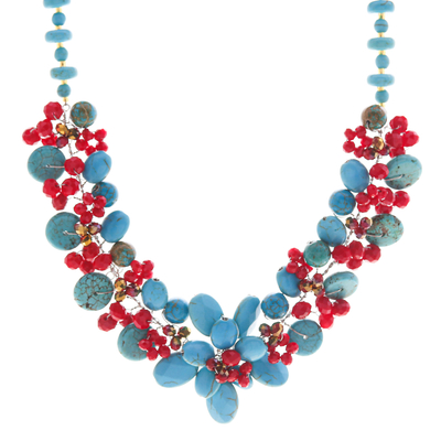 Halskette aus Howlith und Glasperlen - Halskette aus floralem Howlith und Glasperlen aus Thailand