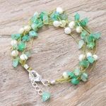 Aventurine and cultured pearl beaded strand bracelet, 'Cascade in Mint' - Handmade Aventurine and White Pearl Beaded Strand Bracelet