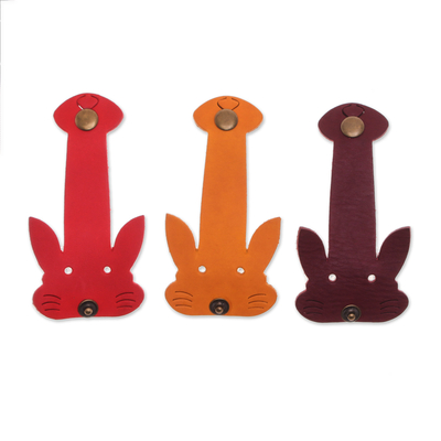 Kabelbinder aus Leder, (3er-Set) - Set aus drei handgefertigten Kabelbindern aus Leder in Hasenform