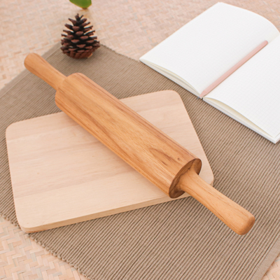 Rodillo de amasar de madera de teca tallada a mano con vetas naturales,  'Aliado de cocina