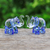 Figuras de vidrio soplado a mano, (par) - Par de figuras de elefantes de vidrio soplado a mano en tonos azules