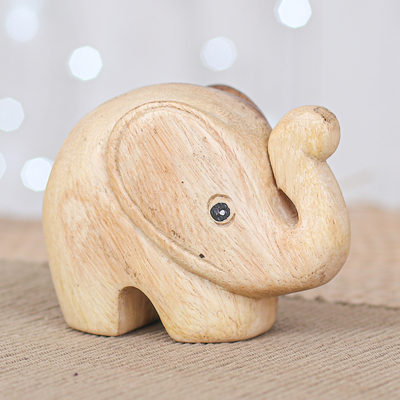 Holzfigur - Handgefertigte natürliche braune Elefantenbaby-Figur aus Regenbaumholz