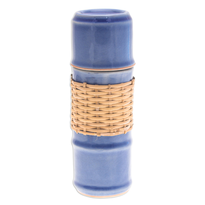 Wasserflasche aus Celadon-Keramik - Wasserflasche mit blauem Celadon-Keramik- und Rattan-Bambus-Motiv