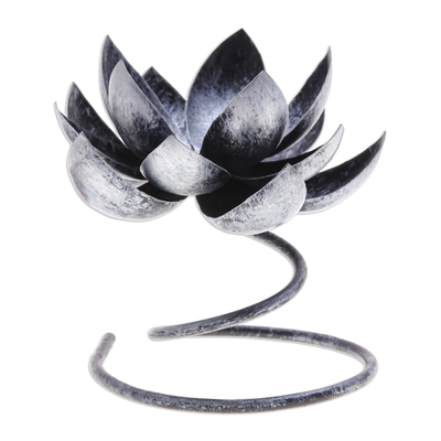 Portavelas de acero y hierro - Portavelas de flor de loto de acero y hierro en plata y negro