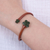 Pulsera cruzada de cuero - Pulsera envolvente de cuero floral marrón y verde hecha a mano