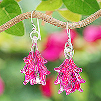 Ohrhänger aus mundgeblasenem Glas, „Fuchsia Tree“ – Baum-inspirierte Ohrhänger aus mundgeblasenem Glas in Fuchsia