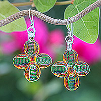 Ohrhänger aus mundgeblasenem Glas, „Exotic Blossoms“ – Ohrhänger aus mundgeblasenem Glas mit Blumenmuster in Orange und Grün