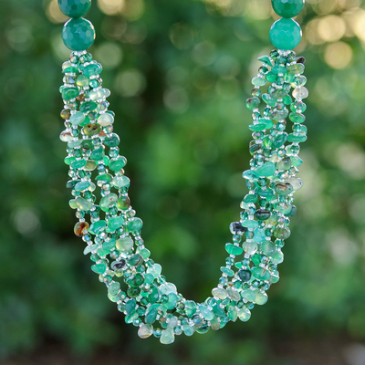 Chalcedon-Perlenkette - Grünfarbene Halskette aus Chalcedon und Glasperlen