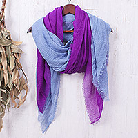 Bufandas de algodón, 'Elegant Vibrancy' (par) - Dos bufandas de algodón azul y púrpura ligeras tejidas a mano