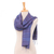 Pañuelo de seda - Bufanda de seda azul y violeta oscuro a rayas con flecos tejida a mano