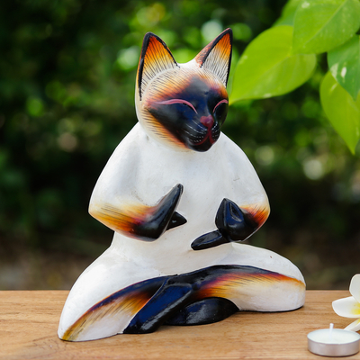 Escultura en madera - Escultura de madera de árbol de lluvia de gato siamés con temática de meditación