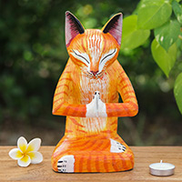 Escultura de madera, 'Kitten Yoga' - Escultura de madera de Raintree de gato naranja con temática de yoga hecha a mano