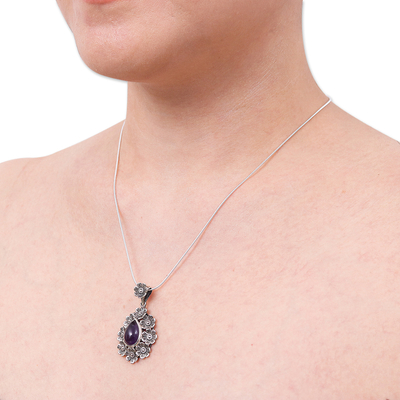 Collar colgante de amatista - Collar con colgante de cabujón de amatista natural con motivo floral