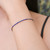 Pulsera de macramé con colgante de cuentas de lapislázuli - Pulsera con colgante de cuentas de lapislázuli y cordón de macramé gris