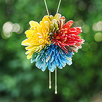 Gold-plated natural flower lariat necklace, 'Happy Colors' - Multicolor Chrysanthemum Lariat Necklace with Gold Plating