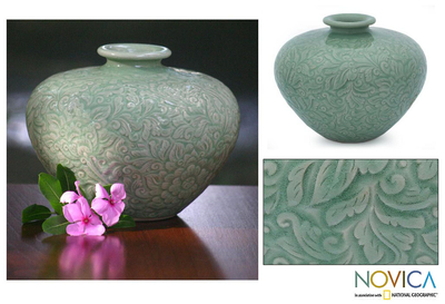 Celadon ceramic vase, Green Beauty