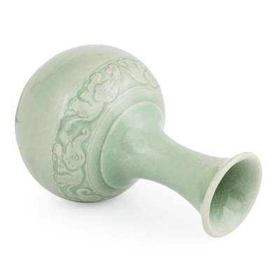 Jarrón de cerámica Celadon, 'Elefantes viajeros' - Jarrón de cerámica Celadon hecho a mano