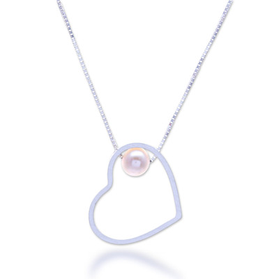 Cultured pearl pendant necklace, 'Secrets of the Heart' - Minimalist Heart-Themed Silver and Cultured Pearl Necklace