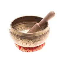Brass alloy singing bowl set, 'Eternal Balance' (3 pieces) - 3-Piece Brass Alloy Singing Bowl Set with Mallet and Cushion