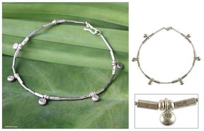 Silver anklet, Dainty Blossoms