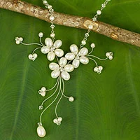 Collar de perlas - Collar de perlas florales hecho a mano